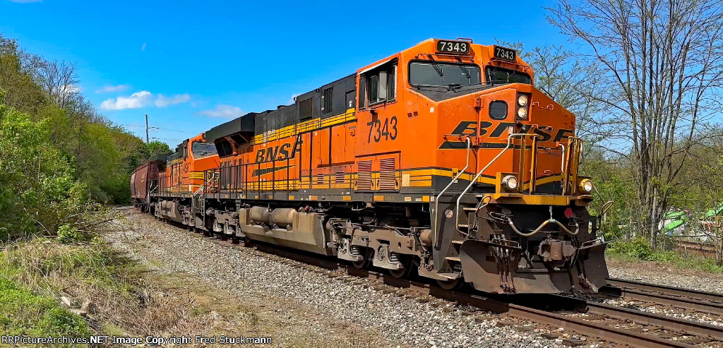 BNSF 7343 leads G111.